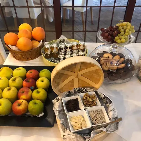 Masia De Lacy 酒店