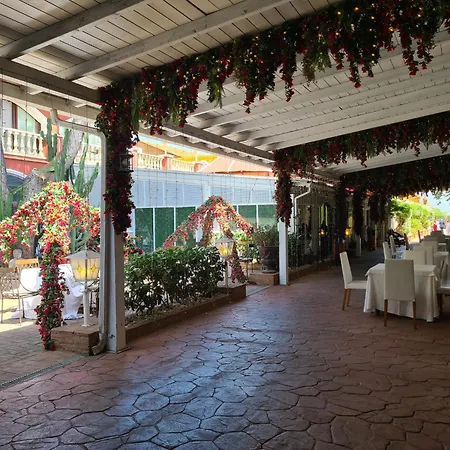 Masia De Lacy 酒店 4*