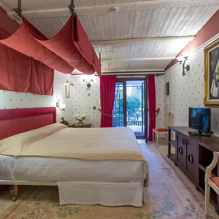 Hotel Masia De Lacy