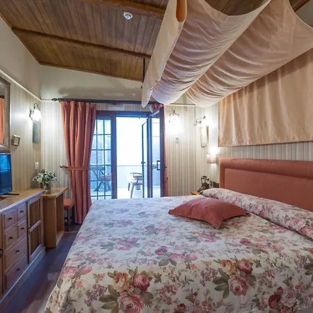 Masia De Lacy Hotel Museros